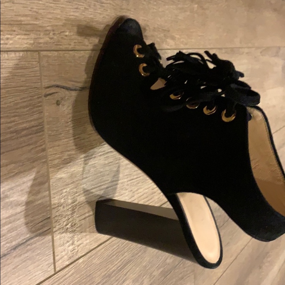 Club Monaco Heels - Picture 6 of 8